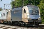 Der ES 64 U2 - 027 der Wiener Lokalbahnen durchfhrt Duisburg Neudorf am 20.05.2010