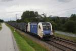 182 522 mit einem Autozug am 19.06.2011 bei Vilshofen.