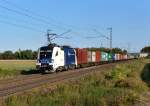 182 568 mit einem Containerzug am 29.09.2007 bei Stephansposching.