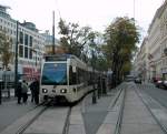 Wien Wiener Lokalbahn Niederflur-Gelenktriebwagen 414 Kärntner Ring / Kärntner Strasse / Oper am 19.