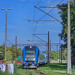 Der Dieseltriebzug SA136-003 macht sich auf den Weg nach Stettin.