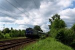 Elok EP09-021 der PKP Intercity mit dem Zug EC 106 COMENIUS von Breclav(Tchechien)nach Warschau Ostbhf(Polen)bei Tichau am 02.06.2013.