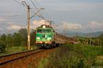 EU06-17 mit Personenzug  Skalnica  Zilina-Krakw Głwny, Łodygowice am 17.05.2007