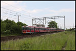 EN57-714 nach Poznan erreicht hier am 20.05.2016 den Bahnhof Pleszew.