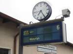 DPE 5825 des  Lausitzer Dampflok Clubs  hat in Cottbus in wenigen Minuten Abfahrt zum diesjhrigen Dampfloktreffen in Wolsztyn (27.04.2013).