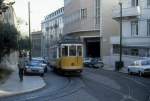 Lisboa / Lissabon Carris SL 19 (Tw 329) Rua das Janelas Verdes im Oktober 1982.