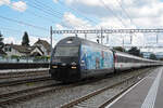 Re 460 078-9 durchfährt am 10.06.2024 den Bahnhof Rupperswil.