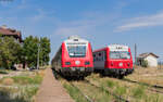 76 1414 als R 10306 (Bârlad - Galati) und 614 041/ 614 042 als R 10307 (Galati - Bârlad) im Bahnhof Bf Tulucesti 17.8.24