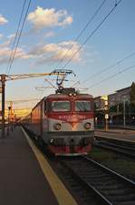 E-Lok 91-53-0-477-798-9 zieht in Bahnhof Bucuresti Nord am 29.05.2017.