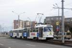 Tatra Straenbahn T4D (ex Halle/Saale 1174) sowie Beiwagen B4D (ex Halle/Saale 173), aufgenommen im Januar 2012 in Arad (Rumnien).