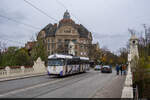 Am 25.11.2023 ist STPT 3471 unterwegs auf der Linie 1 und konnte hier auf der Podul Decebal Brücke in Timișoara, Rumänien aufgenommen werden