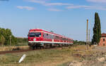 614 074 / 614 073 als R 10311 (Galati - Bârlad) am Haltepunkt Băleni 17.8.24  