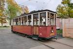 Mit diesem Triebwagen 2642 vom Typ MSP-3 kann man eine kleine Rundfahrt einmal um das Depot machen. 22.10.2017 