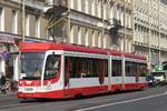 Straßenbahn-Triebzug 71-631-2 Nr. 7409 in St. Petersburg, 12.8.17