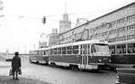 Moskau Tram__T3SU Doppeltraktion auf Linie 'A', Einstieg hinten, Ausstieg vorn.__10-1977 