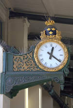 Eine Königliche Uhr in Götborg Central.