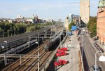 Rc6 1362 erreicht hier am 21.09.2016 um 9.47 Uhr mit ihrem Schnellzug den Central Bahnhof in Stockholm.