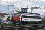 XTmass 160 001-5 durchfährt den Bahnhof Pratteln. Die Aufnahme stammt vom 04.03.2020.