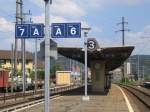 Einzigartig in der Schweiz sind die Perrondcher des Bahnhof Winterthur Grze, sie wurden vom Archidekten Hans Hilfiker konstruiert, gingen aber nie in Serienproduktion, daher ist der Bhf. Grze der Bahnhof, den man als erstes erkennt. Auffallend sind die Nummern der Dcher, hier im Bild das Dach 3...