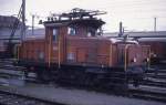 Am 27.3.1990 hatte die SBB Rangierlok 16411, eine Ee 3/3, Rangier Pause
im Bahnhof Arth Goldau.