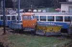 Ein alter Mercedes Kleinlaster wurde bei der Arth Rigi Bahn zu einem 
Schneepflug umfunktioniert. Am 27.3.1990 stand dieses orignielle Fahrzeug
im Bahnhof Art Goldau.