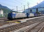 ??? - Loks 185 536-0 und 185 535-2 vor Güterzug bei der ausfahrt im Bahnhof Brig am 19.07.2015