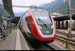 RABe 502 207-9 (Bombardier Twindexx Swiss Express) SBB als RE 5082 nach Zürich HB (CH) steht in seinem Startbahnhof Chur (CH) auf Gleis 7.
[10.7.2018 | 18:09 Uhr]