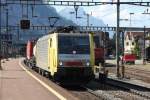 Am 19.5.2009 kam diese Dispolok E 189997 SE (ES 64 F 4-097) vom Gotthardt  herunter und fuhr mit einem Gterzug in Richtung Brunnen durch.