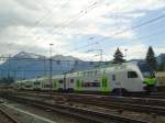 Ein neuer Doppelstockzug der BLS am 7. Juni 2012 in Thun