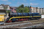 DLM 52 8055 steht am 19. April 2016 in Winterthur Töss an der Güterrampe. Nach der Mittagspause wird sie mit den an das Dampfzentrum Winterthur vermieteten ehemaligen Postwagen nach Schaffhausen fahren, wo diese abgestellt werden.