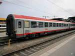 ÖBB - Personenwagen 2 Kl. Bmz 73 81 21-91 186-6 im HB Zürich am 28.01.2018