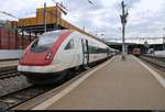 RABDe 500 027  Henry Dunant  und RABDe 500 021  Jeremias Gotthelf  als IC 516 (IC 5) nach Genève-Aéroport (CH) stehen in ihrem Startbahnhof Zürich HB (CH) auf Gleis 15.