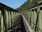 ber diese Brcke ber die Reuss drfte inzwischen kein Zug mehr fahren, da mit dem Gotthard-Basistunneldurchbruch auch das Schotterwerk als einziger Anschluss dieser Strecke arbeitslos wird.