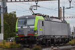 Siemens Vectron 475 416-4 durchfährt solo den Bahnhof Pratteln. Die Aufnahme stammt vom 24.09.2020.