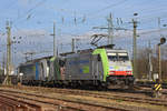 Doppeltraktion, mit den BLS Loks 486 506-9 und 186 105-3 wird in der Abstellanlage beim badischen Bahnhof abgestellt.