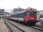 Ein BLS-Reserve-Pendelzug, bestehend aus dem BDt 914 (ehemals SBB-BDt 920), einem B (ehemals RM), dem AB 111 (ehemals SBB) sowie der Re 420 509-2 (ehemals SBB-Re 4/4 II 11103) steht am 28.