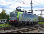 BLS - Lok 475 408-1 als Lokzug unterwegs in Pratteln am 2024.10.02 ...