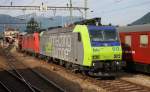 Bei Einfahrt in Bellinzona am 19.05.2009 stand die BLS Cargo 485013   in bestem Licht auf dem Gegengleis.