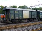 Dienstwagen X 40 62 95 11 112-3 ( Ex Schweizer Postwagen  ) Abgestellt im Bahnhof von Oberburg am 07.10.2006