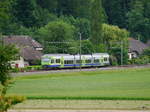 BLS - Regio nach Büren an der Aare mit dem Triebzug RABe 525 032-9 unterwegs bei Busswil am 02.06.2017