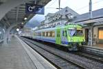 Per Fahrplanwechsel wurden die Re 4/4 Pendel im Simmental aufgelöst, und durch verlängerte NPZ (RBDe 565) ersetzt. Im Bild ist der RE 3115 beim Zwischenhalt in Interlaken West. Die beiden Umläufe sind neuerdings so formiert: ABt 969, A EWI, AB EWI, B Lego und RBDe 565, 20.12.2013.