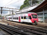 BLS-  Werbetriebzug RABe 525 036 beim verlassen des Bahnhof Bern am 23.07.2016