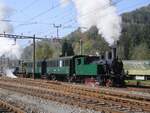 Die DVZO-Ed 3/4 2  Hinwil  (ehemals Régional Saignelégier-Glovelier, Baujahr 1903) mit den beiden Sihltalbahn-C 68 und 69 der Zürcher Museumsbahn sowie die Ed 3/3 des Vereins zur