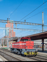 SBB Am 842 000 durchfährt am 15. März 2017 als Lokzug den Bahnhof Winterthur.