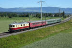 Re 4/4 l 10034 (TEE CLASSICS)  Mit der TEE  Re 4/4 l 10034 ab Brugg AG zum zum Gotthelfmärit in Sumiswald BE am 11.