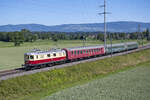 Sonderzug zum Gotthelfmärit mit TEE Re 4/4 I 10034, aufgenommen bei Herzogenbuchsee am Morgen des 11.06.2022.