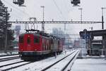 Classic Rail AG, SBB, Zuckerfabrik Aarberg Kampagne 2022: Re 4/4 10009 + Re 420 257-8 + Re 420 327-9, Ueberfuhr Aarberg-Zürich, 14. Dezember 2022.