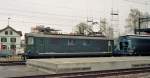 Re 416 628-6 (ex Re 4/4 I SBB, MThB, Thurbo) mit zwei Gterwagen am 26.02.09 bei der Ausfahrt im Bahnhof Kreuzlingen