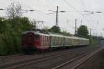 Re 4/4 Lok 10019 mit einem Sonderzug in Duisburg-Rahm am 16.05.2010