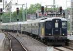 Die 10008 der Centralbahn zieht einen Fun Express nach Rheine in Dsseldorf HBF am 20.03.2010